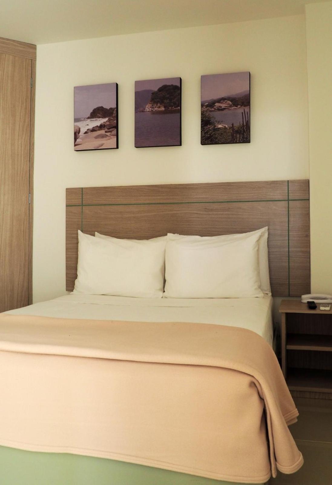Hotel Zamay Gaira Санта Марта Екстериор снимка