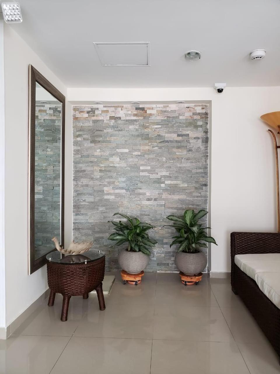 Hotel Zamay Gaira Санта Марта Екстериор снимка